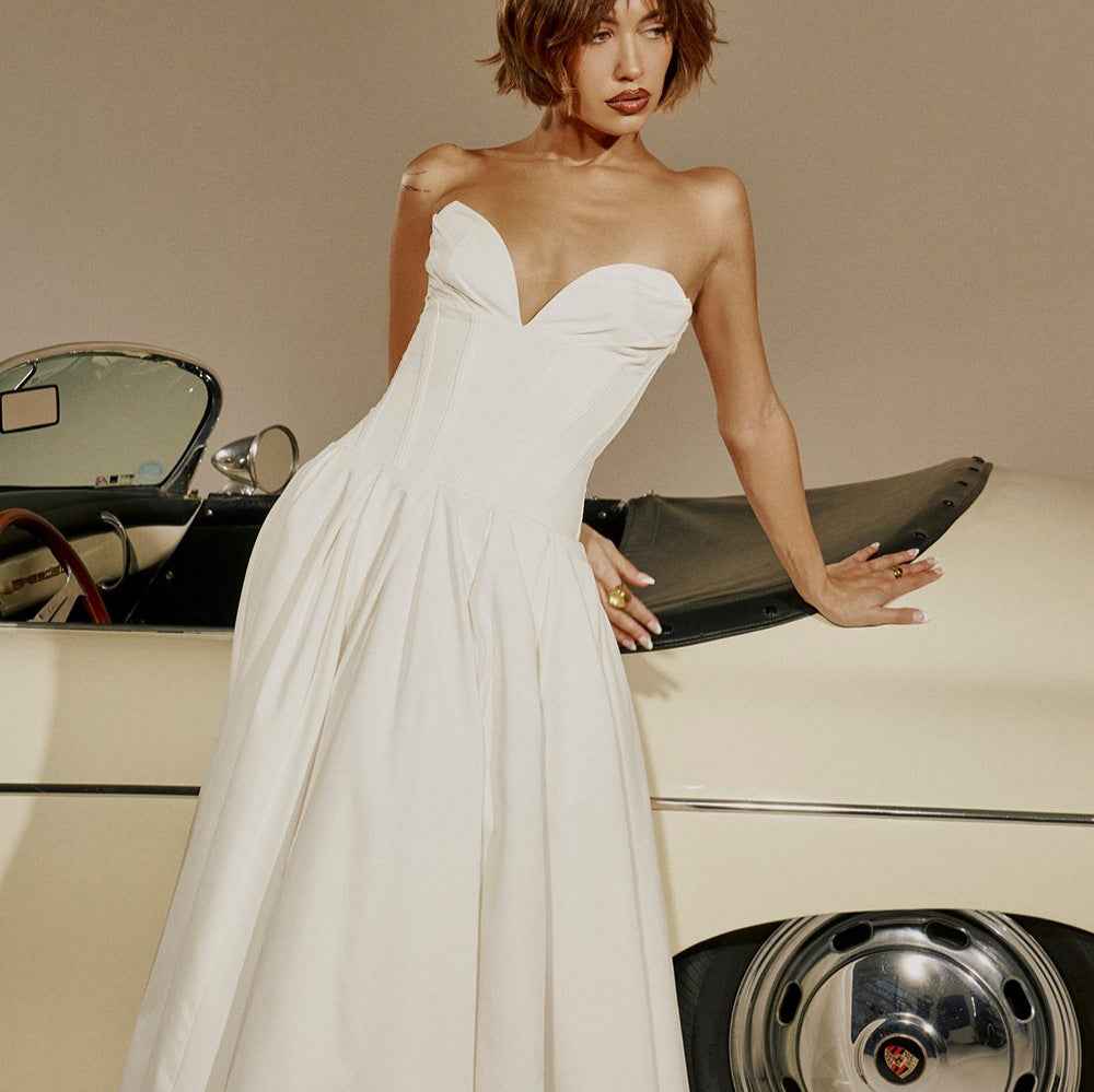 Elegant Blush Strapless Sweetheart Midi Dress